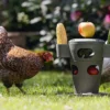 Karmnik zabawka dla kur Chicken Tower na paszę i przysmaki
