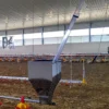 Nierdzewny kosz zasypowy do linii karmienia drobiu 90 kg
